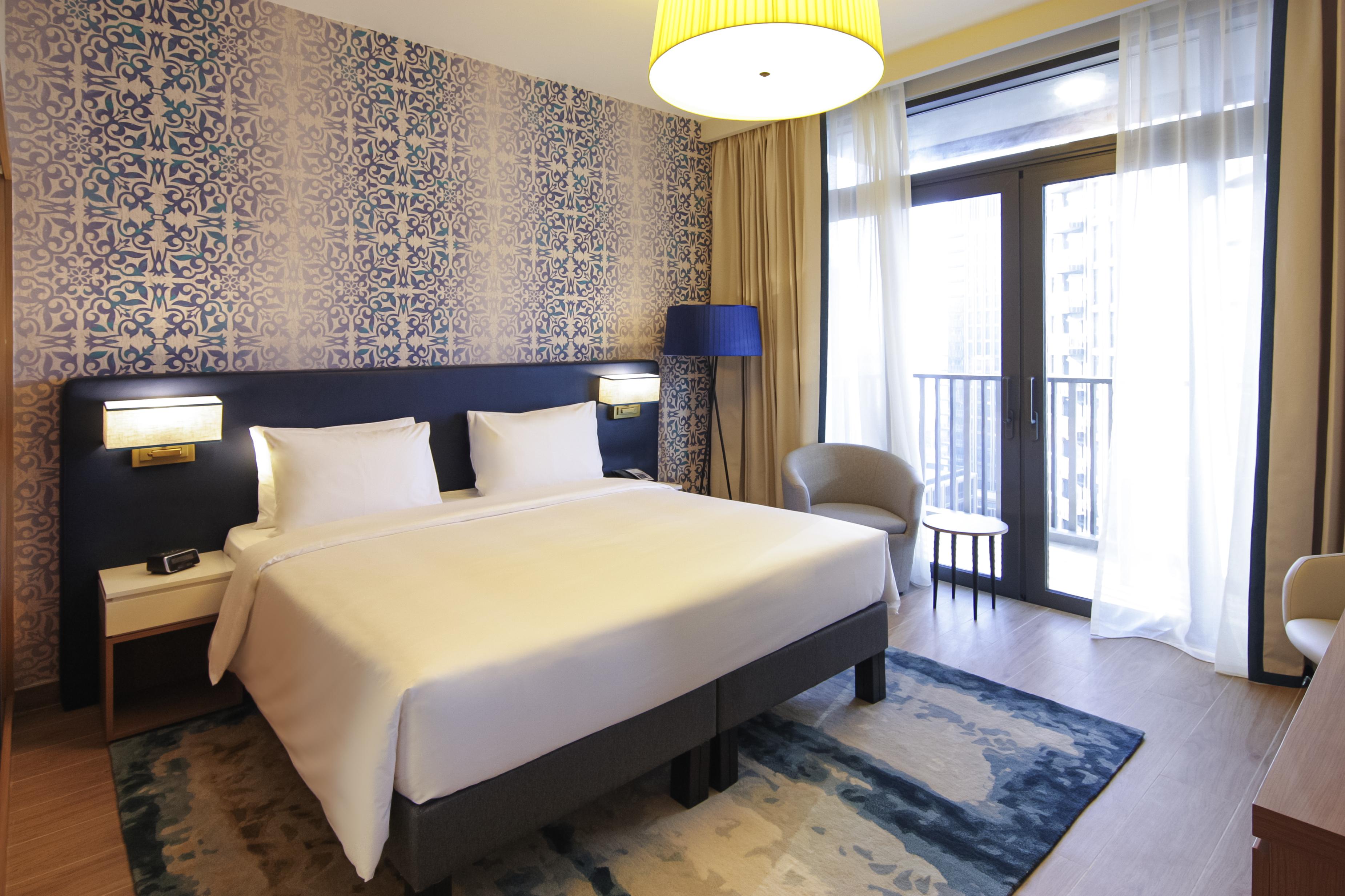 Aparthotel Adagio Dubai Deira Exteriör bild