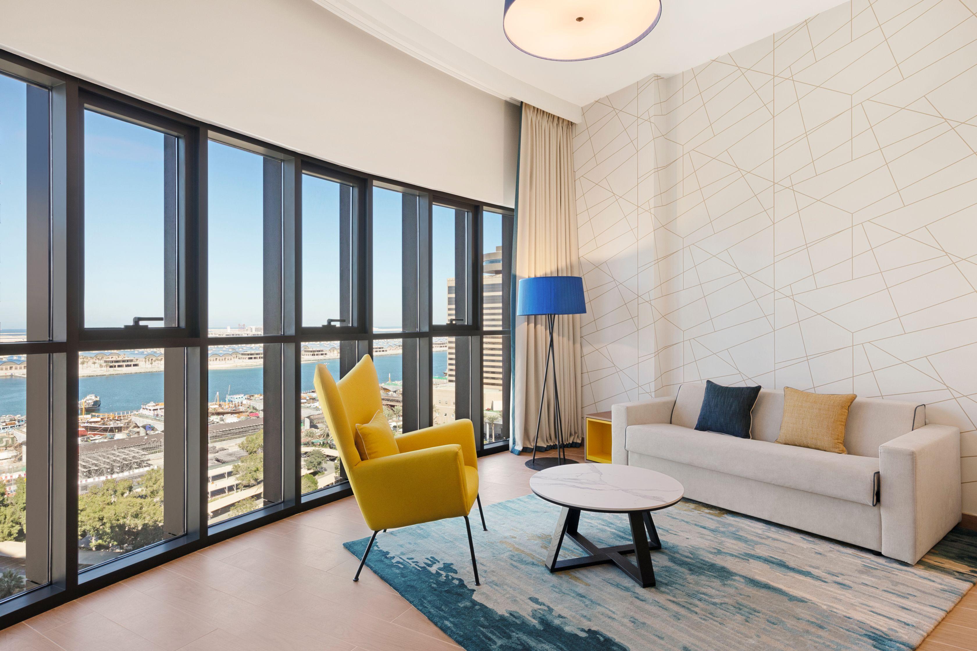 Aparthotel Adagio Dubai Deira Exteriör bild