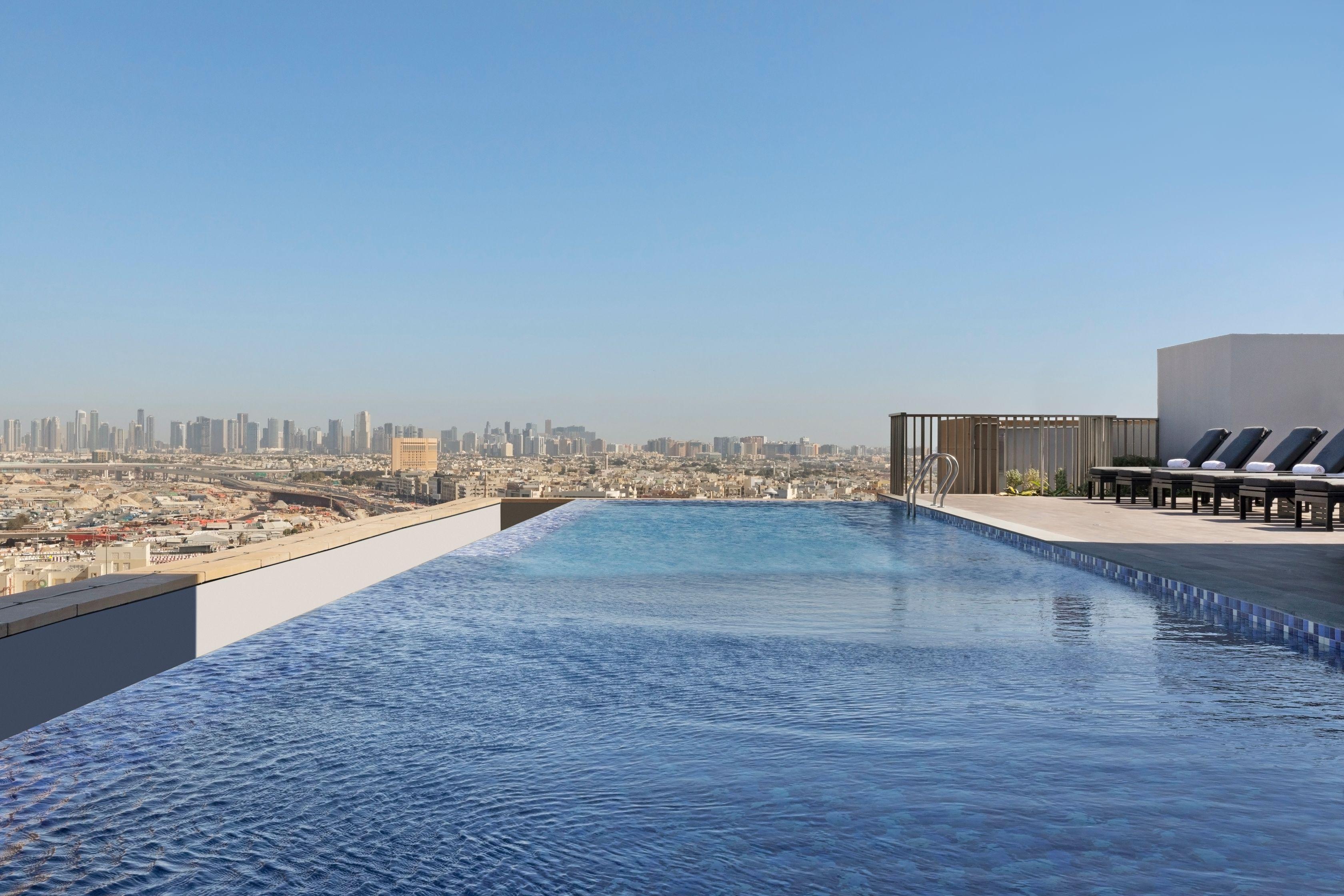 Aparthotel Adagio Dubai Deira Exteriör bild